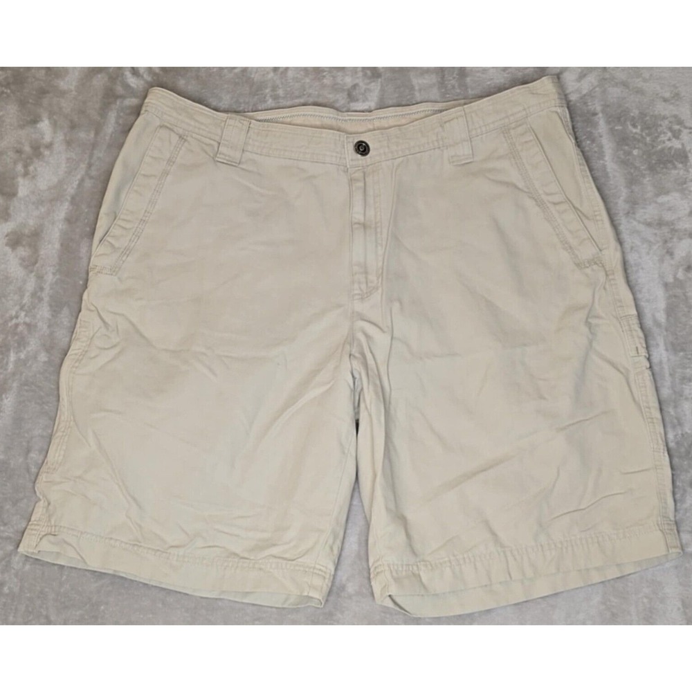 Columbia Shorts Men's 40 Beige Zipper Pocket Omni-Shield Outdoor Hiking Gorpcore